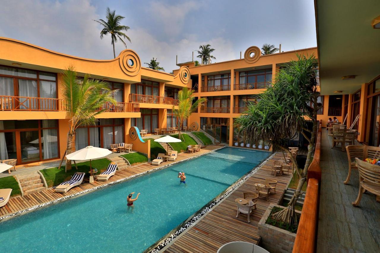 Thaproban Pavilion Resort And Spa Унаватуна Екстериор снимка