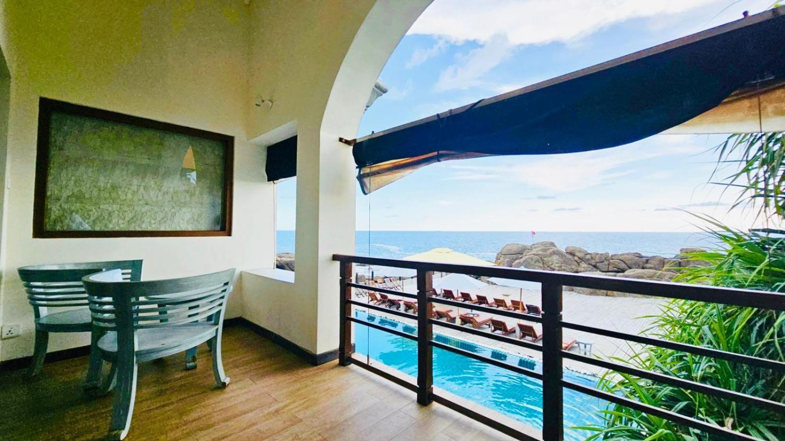 Thaproban Pavilion Resort And Spa Унаватуна Стая снимка