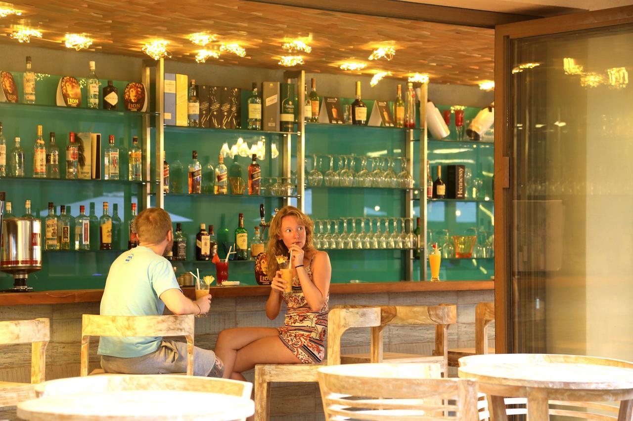 Thaproban Pavilion Resort And Spa Унаватуна Екстериор снимка