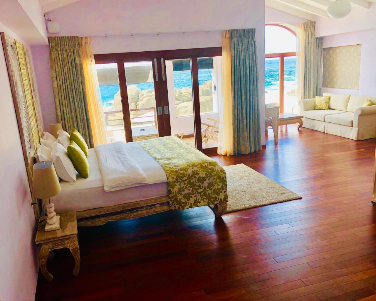 Thaproban Pavilion Resort And Spa Унаватуна Екстериор снимка
